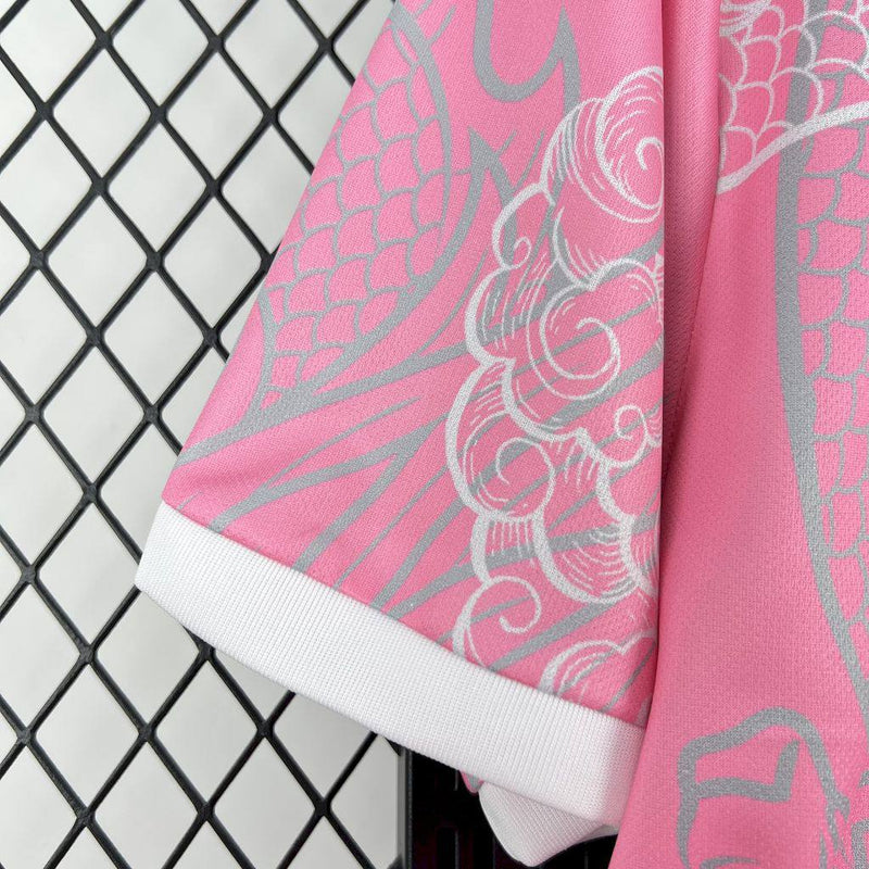 Camisa Real Madrid Edição Especial 25/26 - Rosa