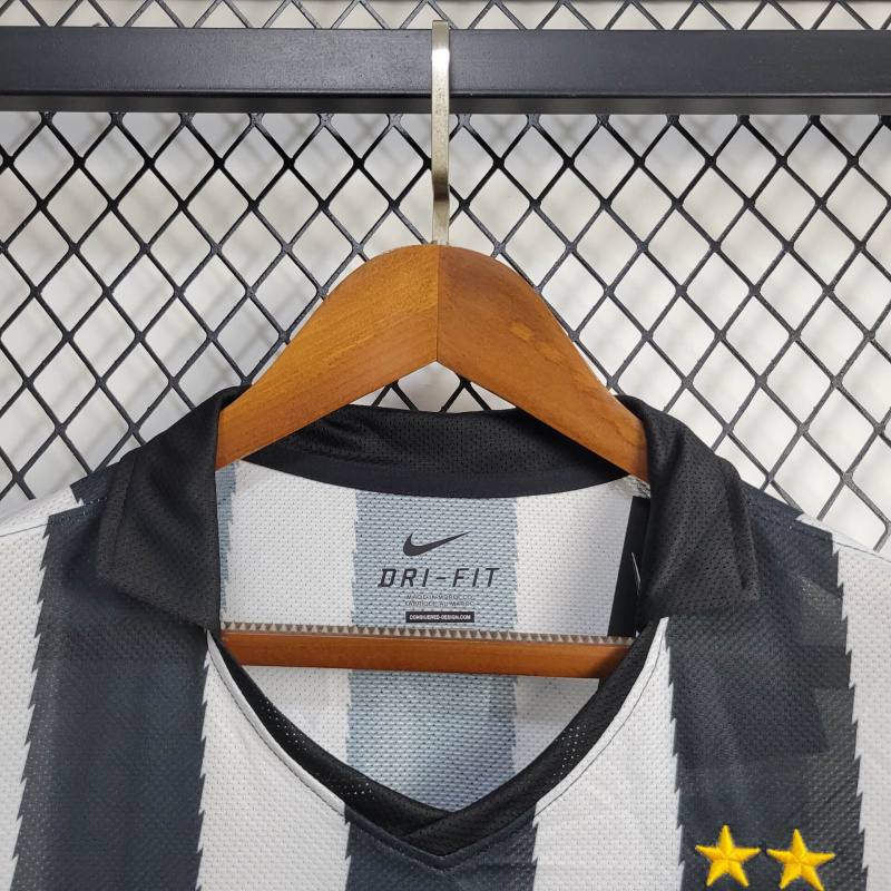 Camisa Juventus Retrô 2010 - Preta e Branca