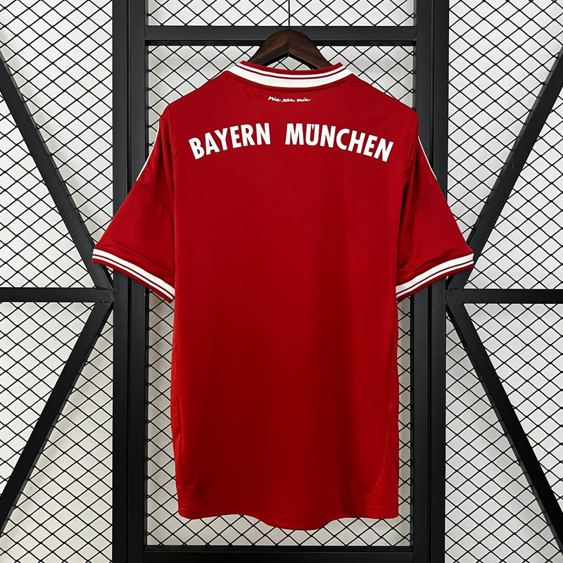 Camisa Bayern de Munique Retrô 2013 - Vermelha