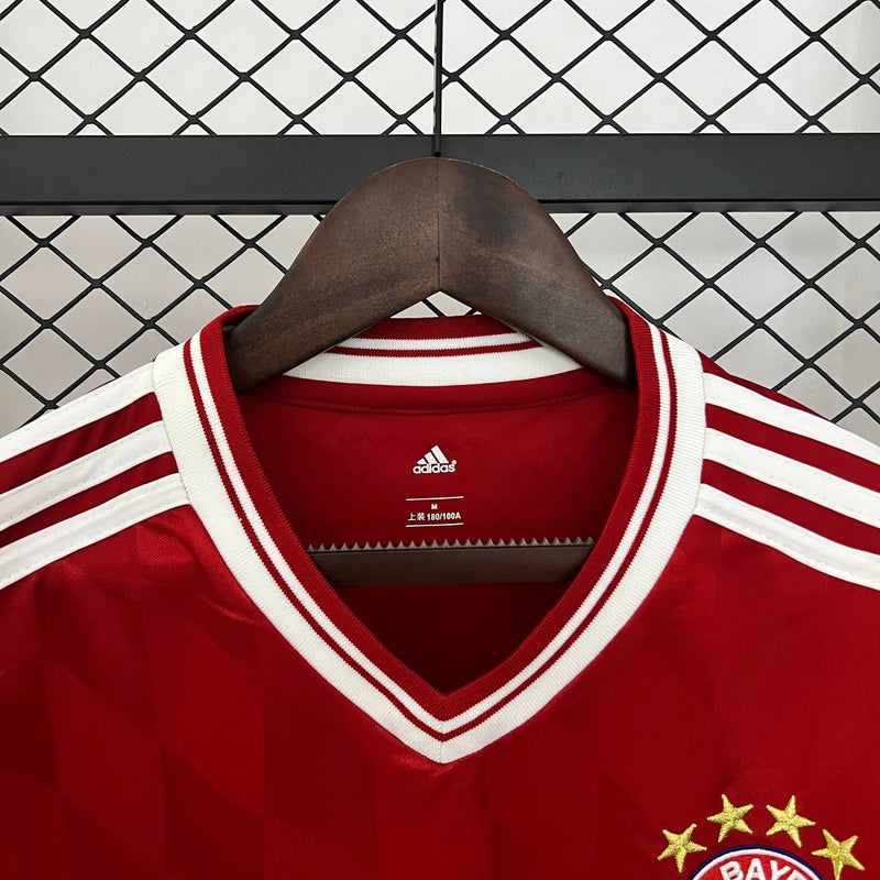 Camisa Bayern de Munique Retrô 2013 - Vermelha