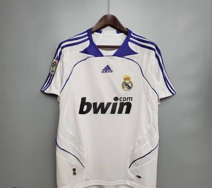 Camisa Real Madrid Retrô 2007/2008 - Branca