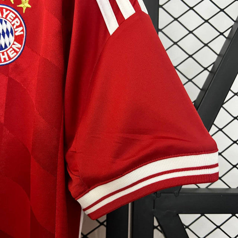Camisa Bayern de Munique Retrô 2013 - Vermelha
