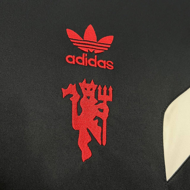 Camisa Manchester United 24/25 - Pré Jogo - Preta