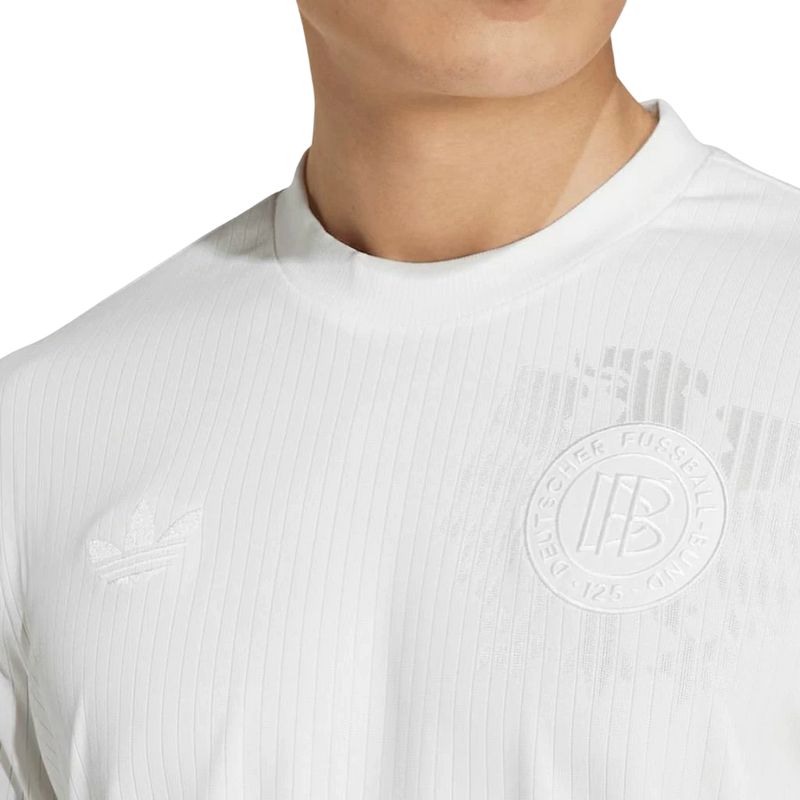 Camisa Alemanha 125 anos “whiteout” 2025 Manga Longa - Branca