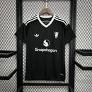 Camisa Manchester United Goleiro 24/25 - Preta