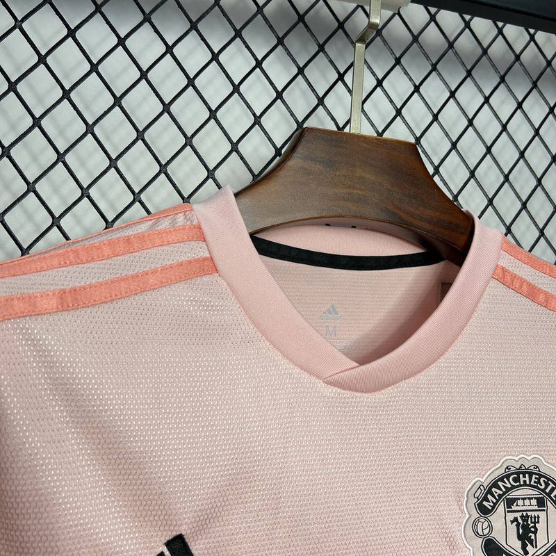 Camisa Manchester United Retrô 2008/09 - Rosa