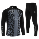 Conjunto PSG 23/24 Masculino Jordan- Preto E Cinza